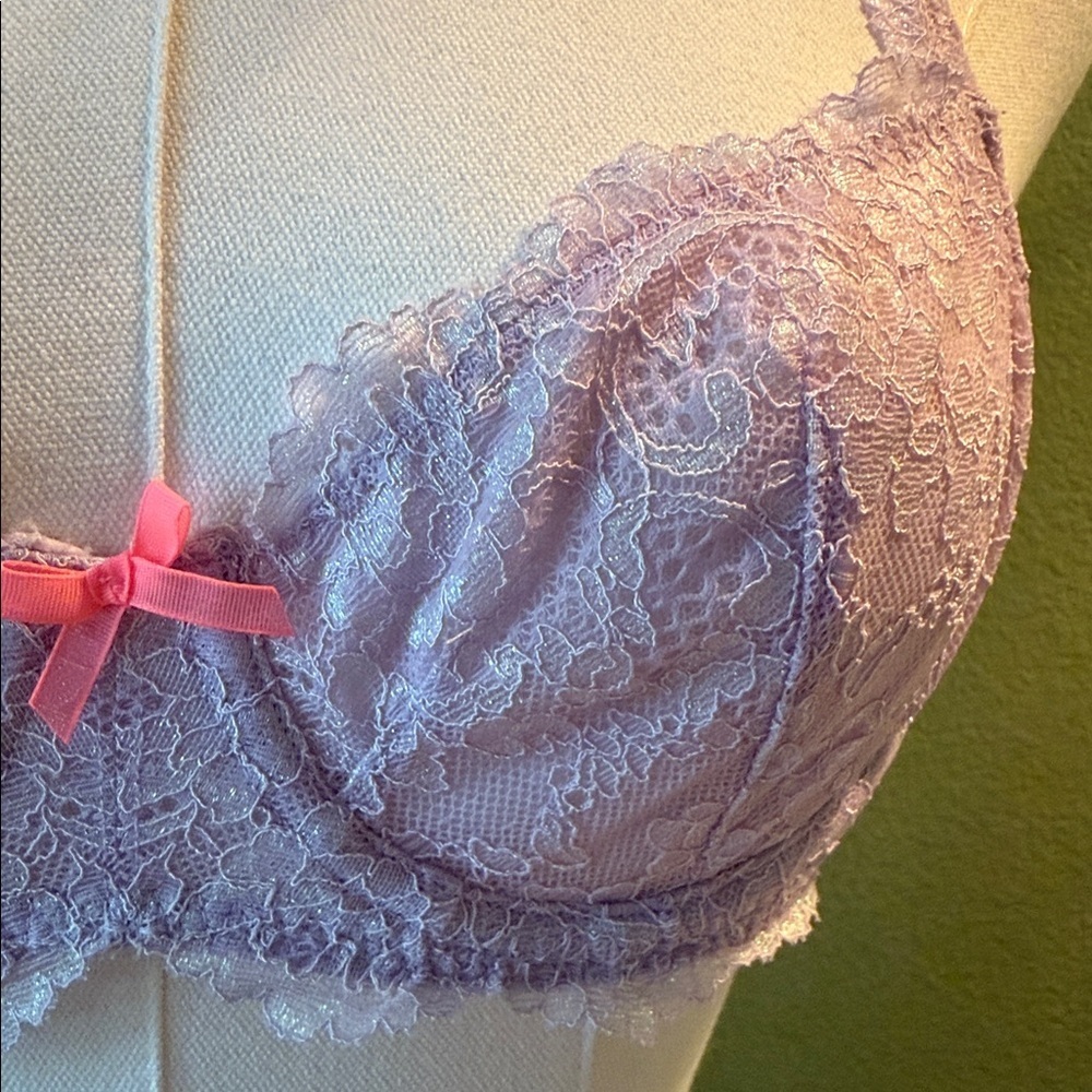 Victoria’s Secret Lace Bralette in Lavender with Pink Bow - Picture 2 of 5